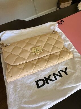 DKNY Quilted Beige Leather Shoulder Bag with Gold Hardware
